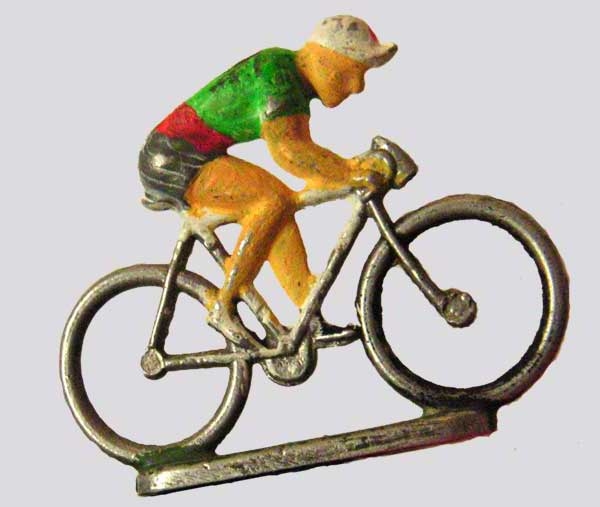 Figurine de cycliste en plomb peint, gros plan